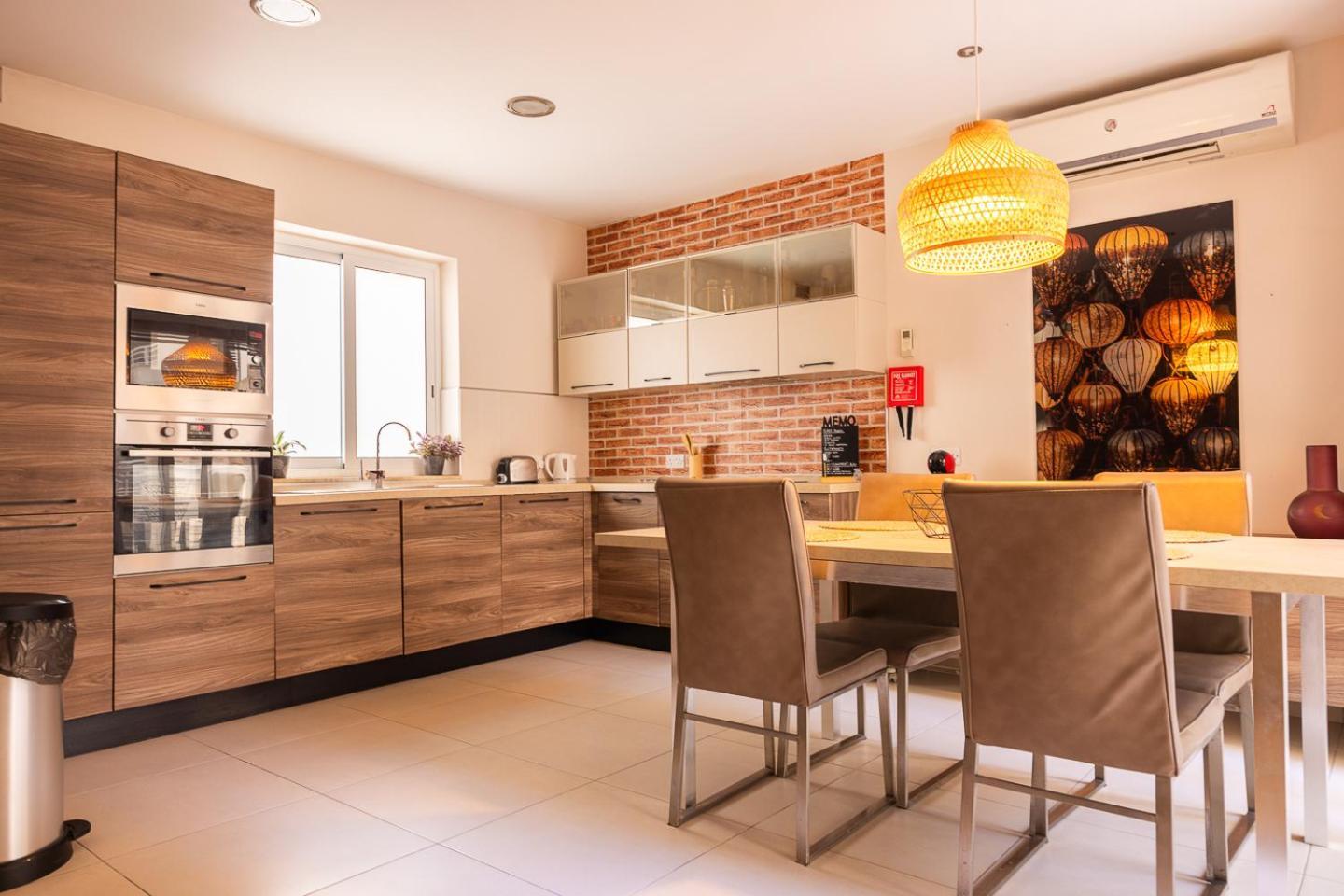 Balluta Bay Spacious Apt - 2Br 斯利马 外观 照片